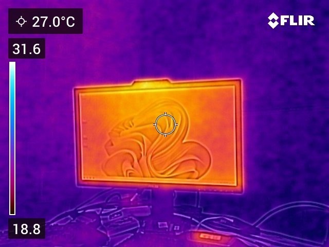 Auch Monitore strahlen natürliche Wärme ab.